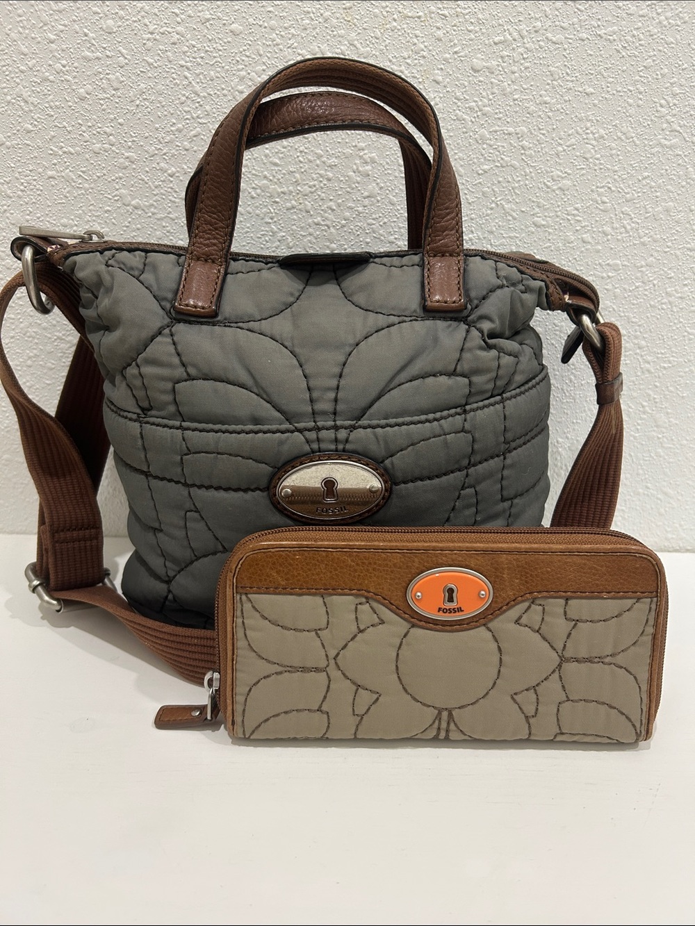 Fossil Key-Per Quilted Floral Nylon & Leather Crossbody Bag with Wallet Set